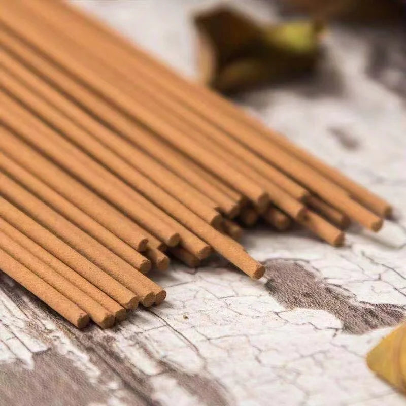 400-Pack Natural Sandalwood & Agarwood Incense Sticks – Wormwood Scent Gift Pack for Prayer, Meditation & Blessing Ceremonies