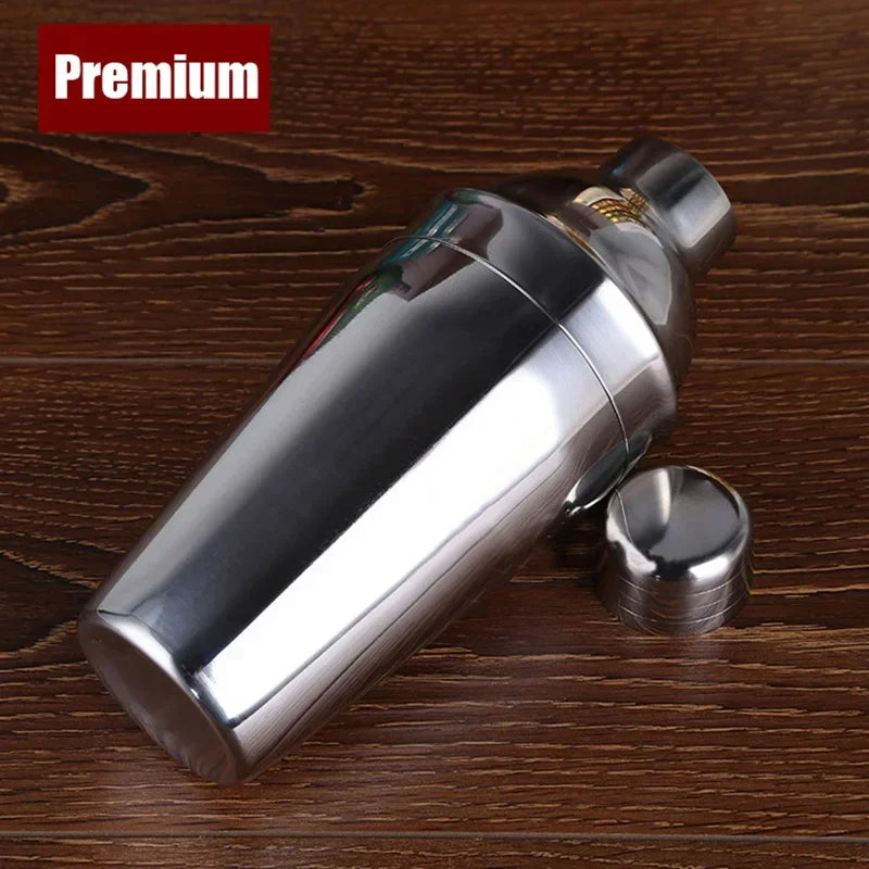 Stainless Steel Boston Cocktail Shaker Set – 550 ml (18.6 oz) & 750 ml (25.4 oz) Martini Mixer for Bartenders and Home Bar