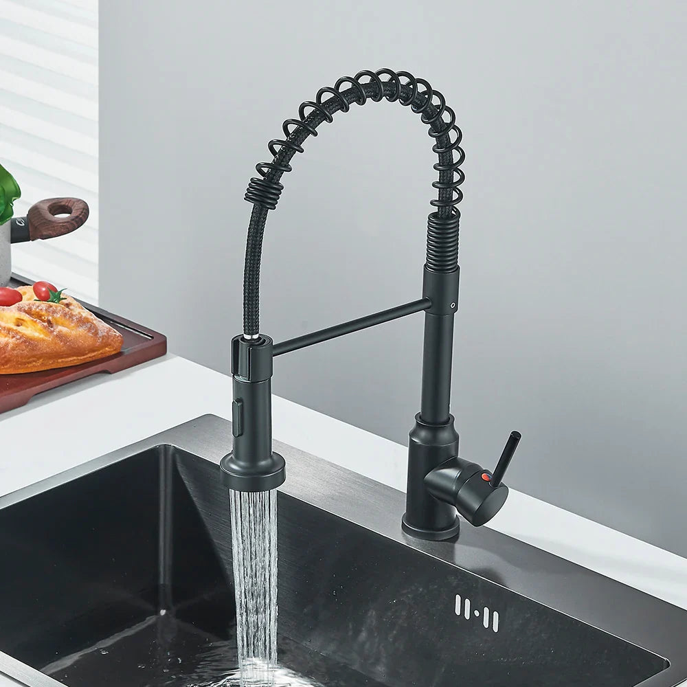 Pull-Down Single-Handle Kitchen Faucet Deck-Mounted Hot and Cold Tap — Matte Black, Brushed Nickel, Chrome