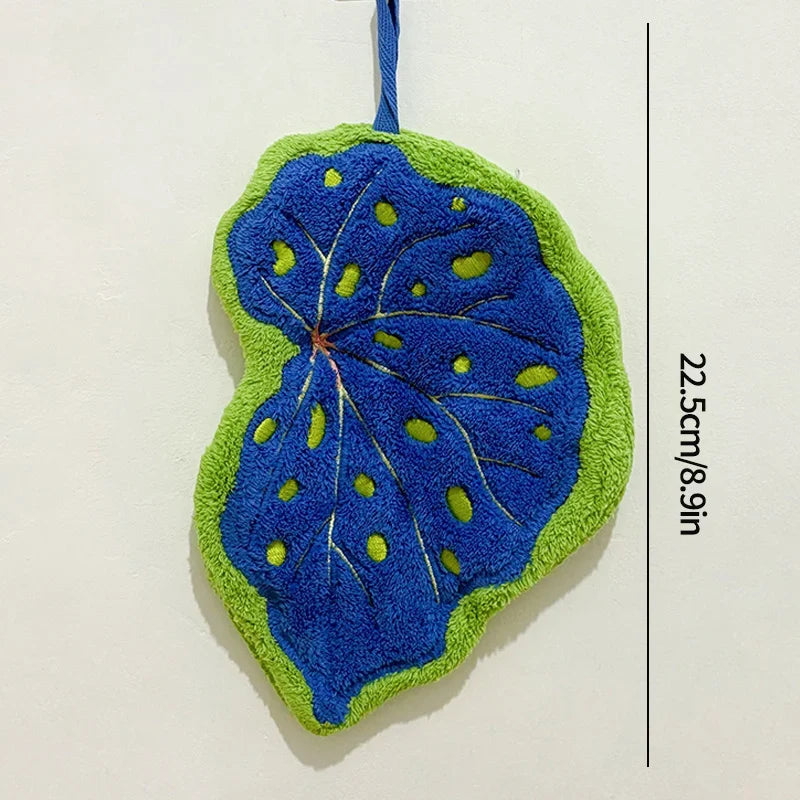 Leaf-Shaped Coral Fleece Hand Towel – Absorbent Hanging Kitchen & Bathroom Towel