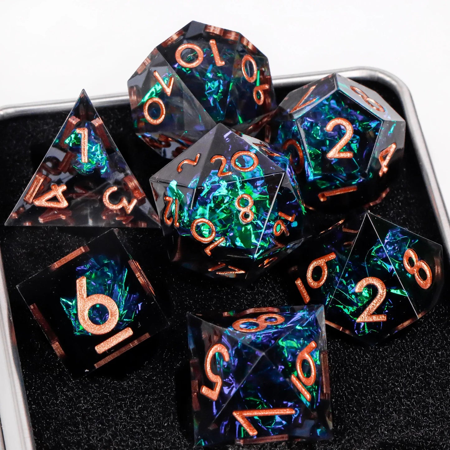 7-Piece Resin Sharp-Edge Polyhedral Dice Set for D&D & RPGs - D20 D12 D10 D8 D6 D4